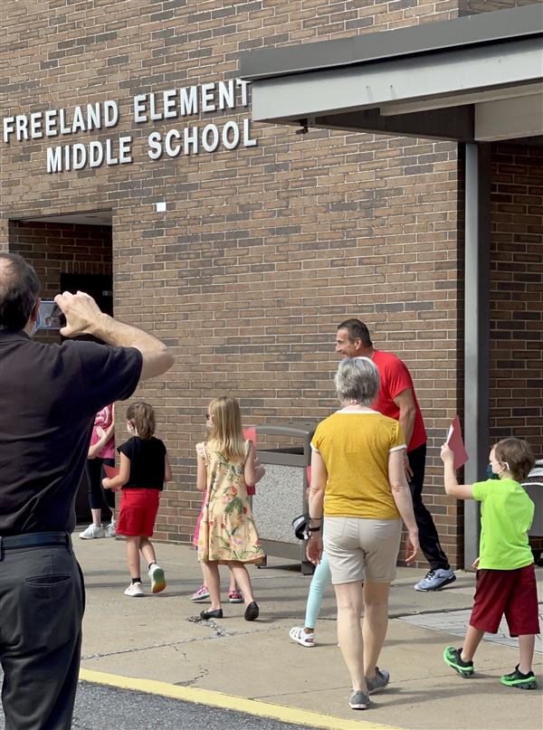 Freeland Elementary / Middle School / Overview